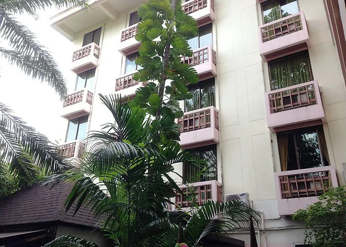 Mango Lagoon Place Hotel