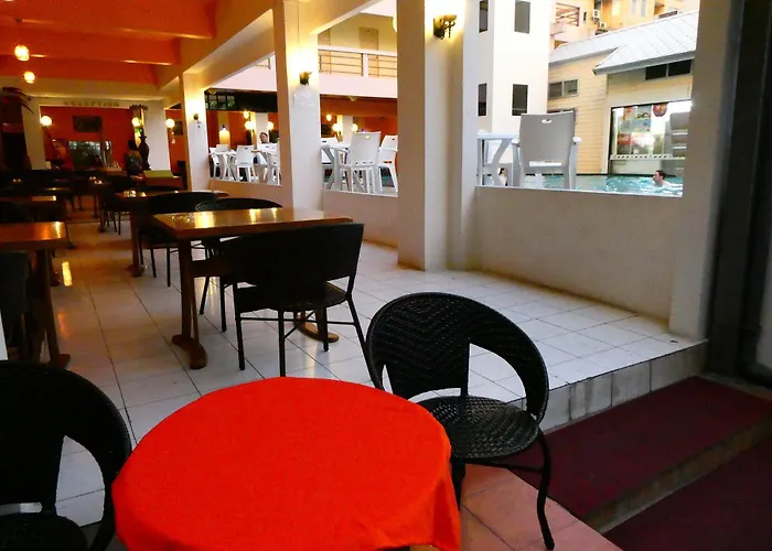 Hotel Mango Lagoon Place