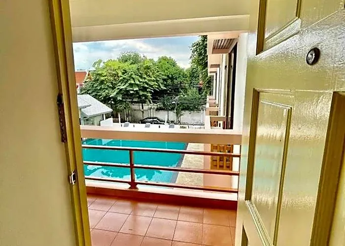 Mango Lagoon Place Hotel 3*