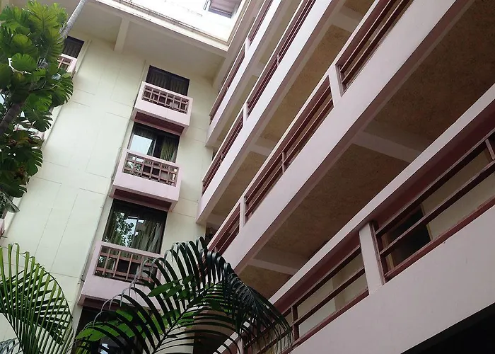 Mango Lagoon Place Hotel